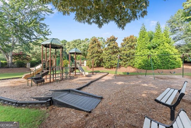 1475 Chadwick Ridge Court, Lawrenceville, GA 30043