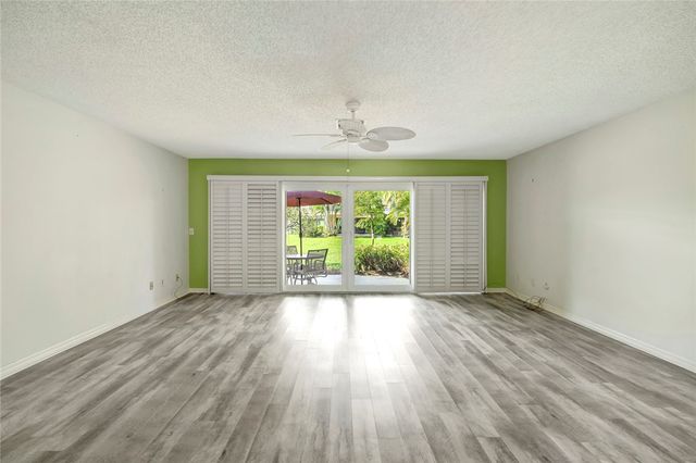 300 Harbour Drive 301D, Vero Beach, FL 32963