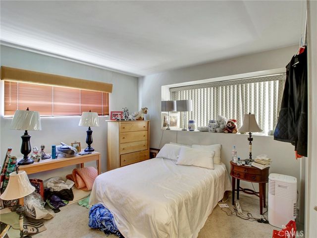 6928 Tobias Avenue, Van Nuys, CA 91405