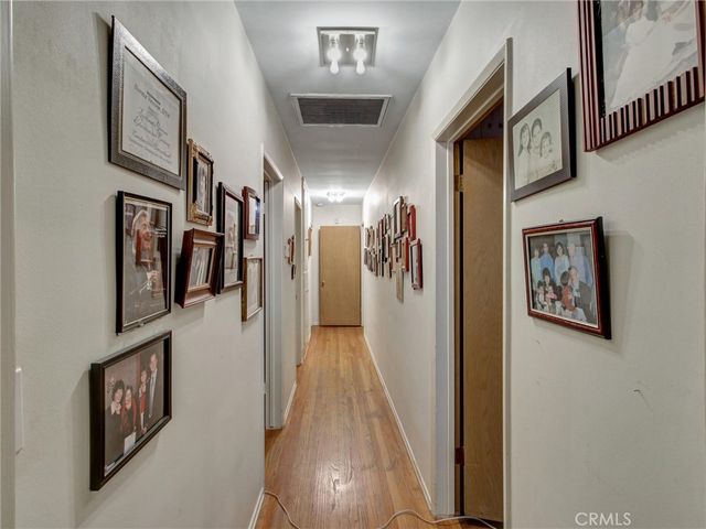6928 Tobias Avenue, Van Nuys, CA 91405
