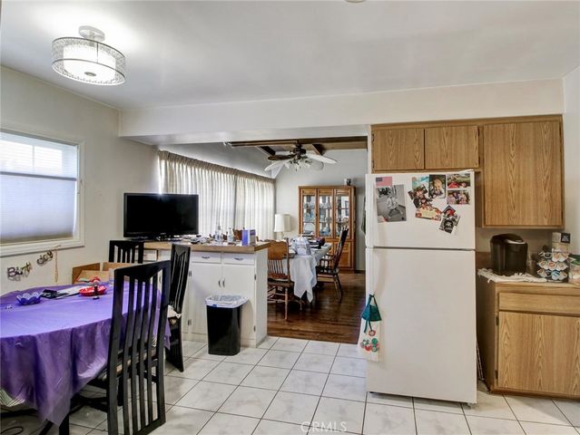 6928 Tobias Avenue, Van Nuys, CA 91405