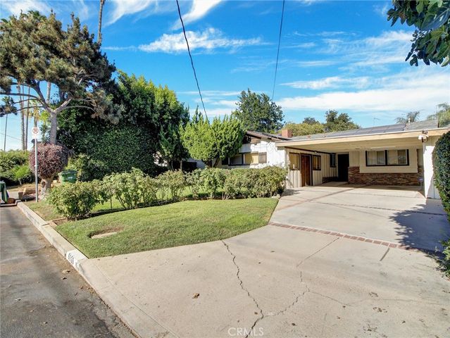 6928 Tobias Avenue, Van Nuys, CA 91405