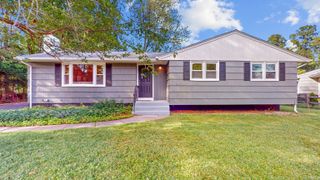 54 Red Top Drive, West Hartford, CT 06110