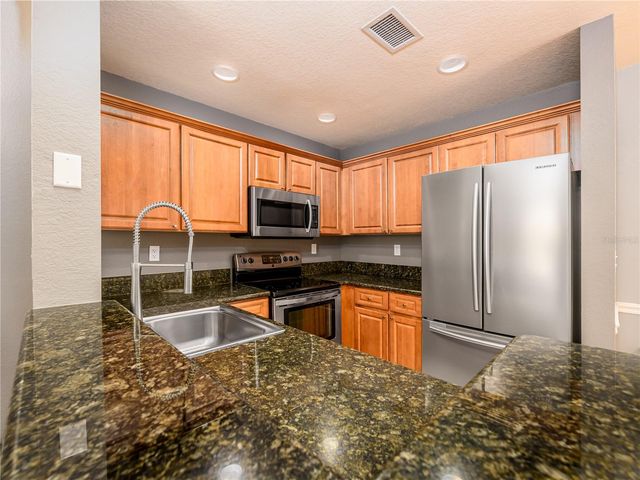 131 GRAND BEACH PLACE 131, Tampa, FL 33609