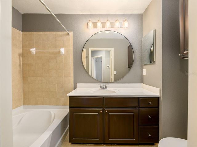 131 GRAND BEACH PLACE 131, Tampa, FL 33609