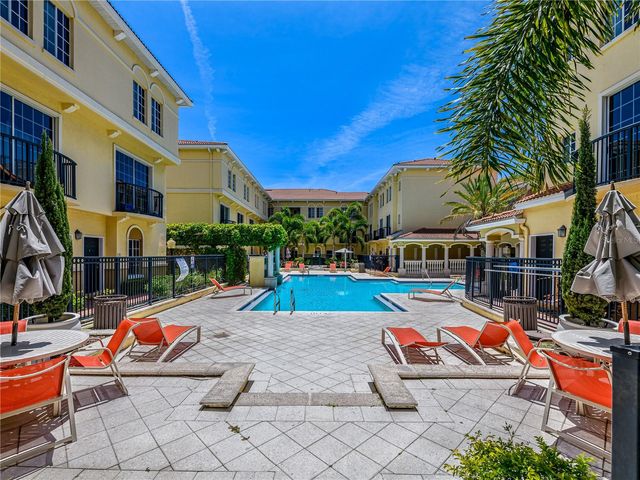 131 GRAND BEACH PLACE 131, Tampa, FL 33609