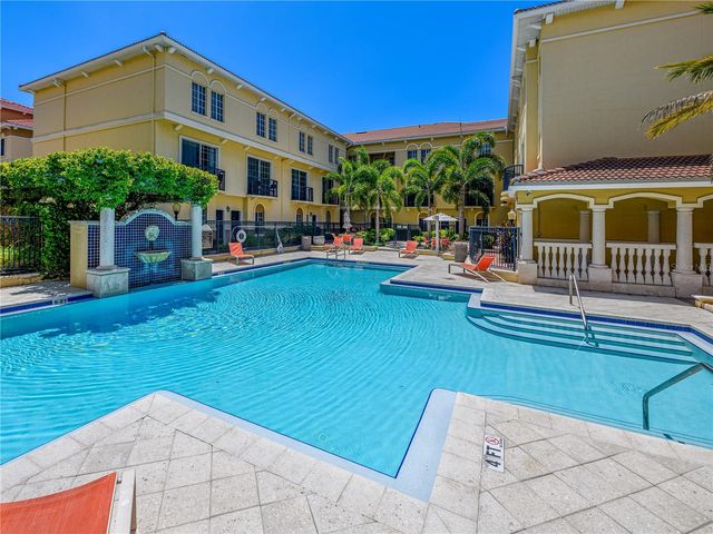 131 GRAND BEACH PLACE 131, Tampa, FL 33609