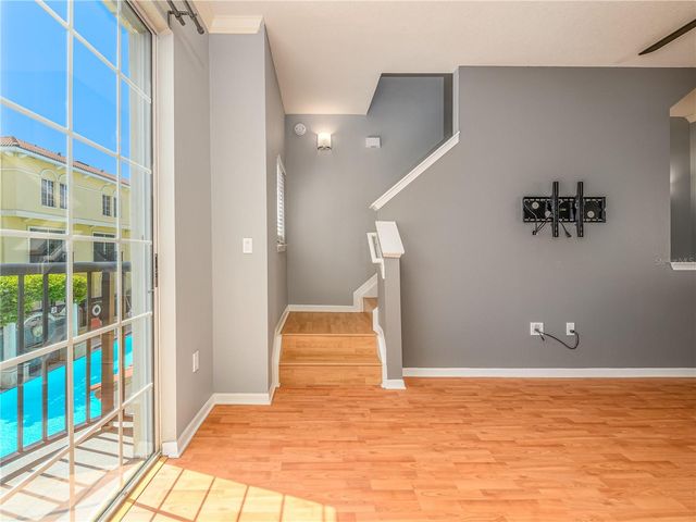 131 GRAND BEACH PLACE 131, Tampa, FL 33609