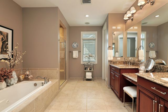 23553 N Sanctuary Club Drive, Kildeer, IL 60047