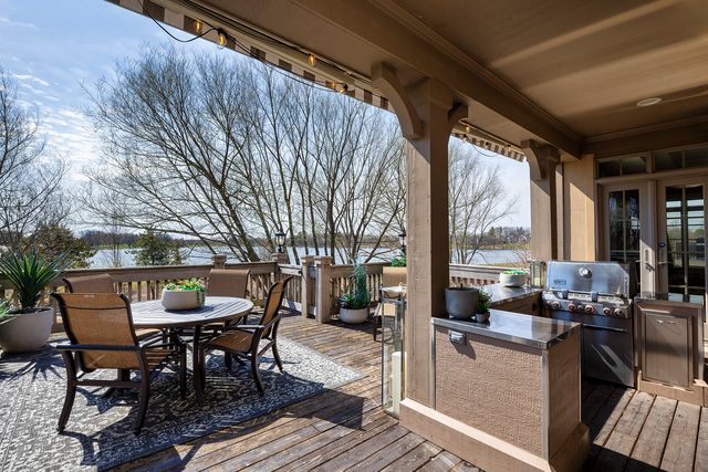 23553 N Sanctuary Club Drive, Kildeer, IL 60047