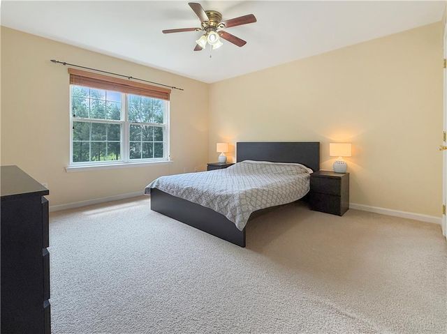 5612 Stonecroft Lane, Lower Macungie Twp, PA 18106