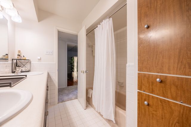 6027 E University Boulevard 215, Dallas, TX 75206