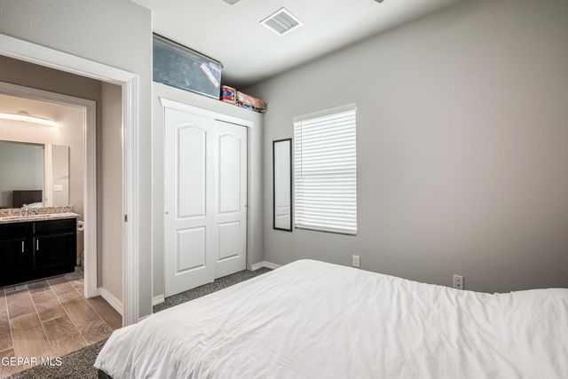 12245 DESERT CLIFF Court, El Paso, TX 79938