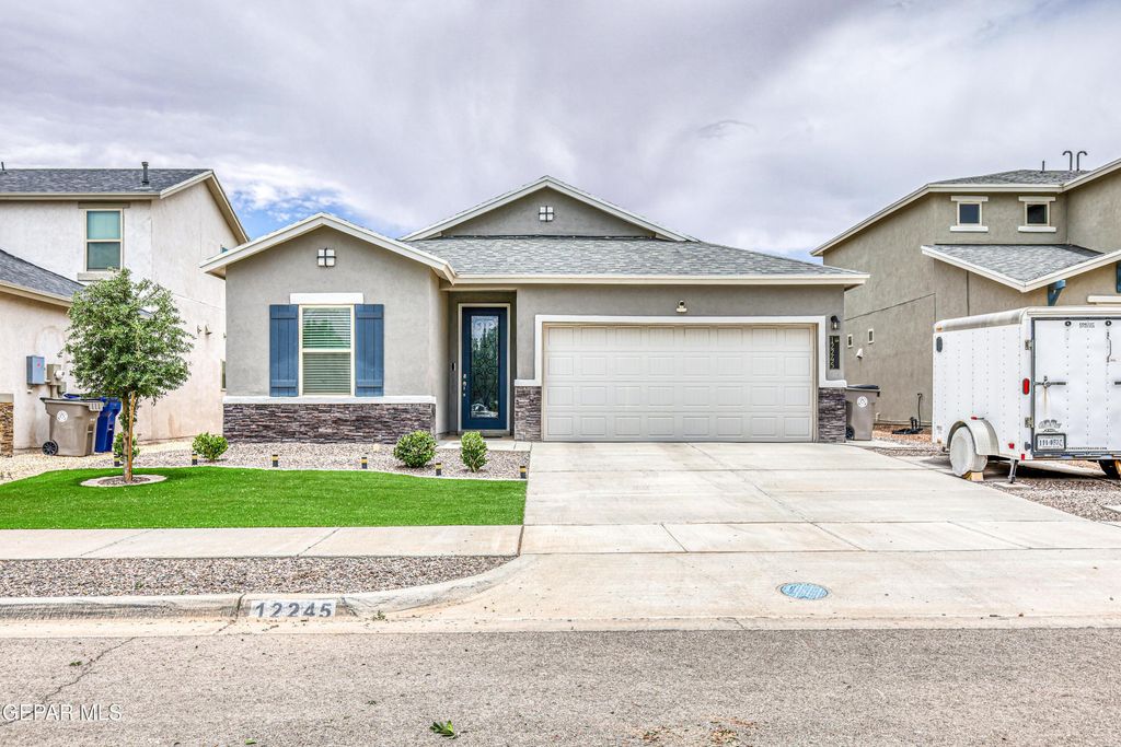 12245 DESERT CLIFF Court, El Paso, TX 79938