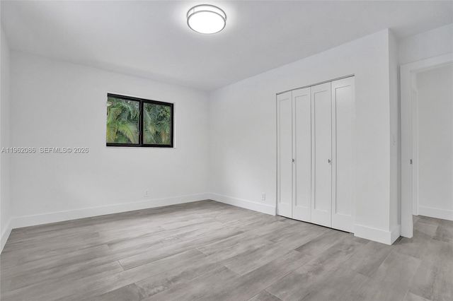 470 Petersburg Ter 470, Plantation, FL 33325