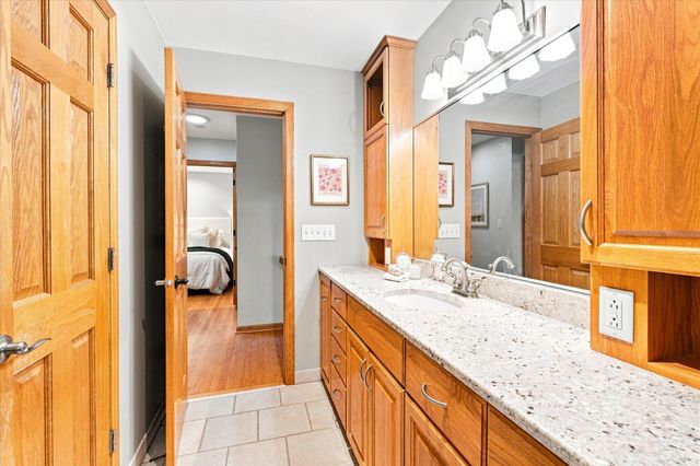 111 Teresa Drive, West Saint Paul, MN 55118