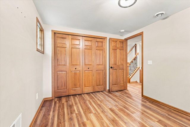 111 Teresa Drive, West Saint Paul, MN 55118