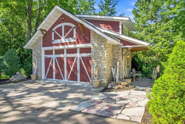111 Teresa Drive, West Saint Paul, MN 55118