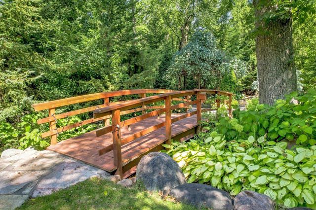 111 Teresa Drive, West Saint Paul, MN 55118
