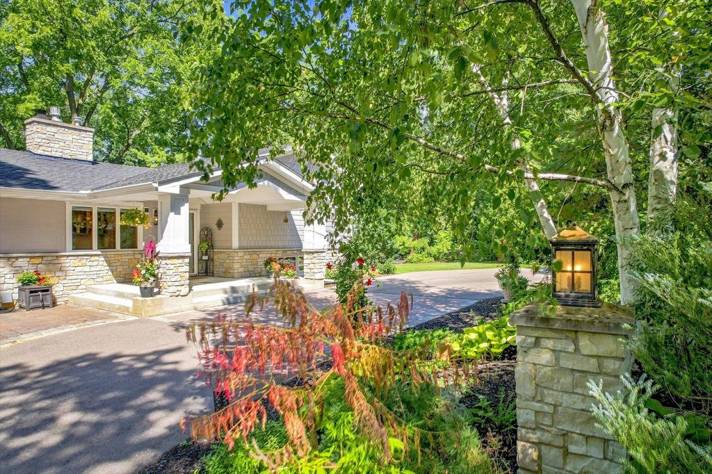 111 Teresa Drive, West Saint Paul, MN 55118 — photo 3