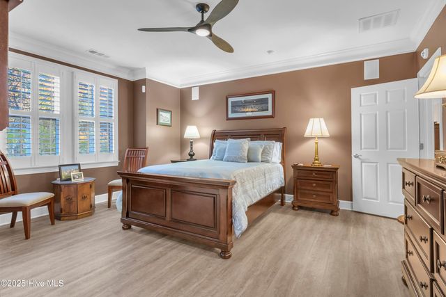 648 Village Park Drive 104, Wilmington, NC 28405