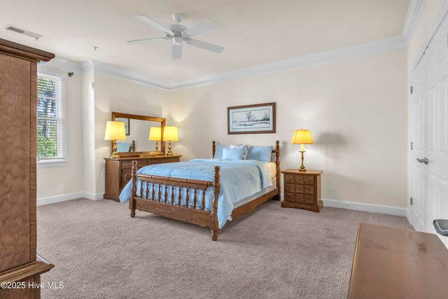 648 Village Park Drive 104, Wilmington, NC 28405