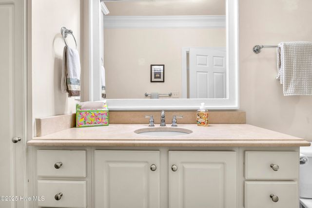 648 Village Park Drive 104, Wilmington, NC 28405