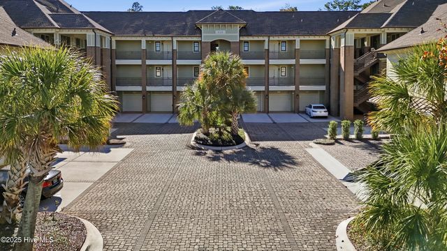 648 Village Park Drive 104, Wilmington, NC 28405