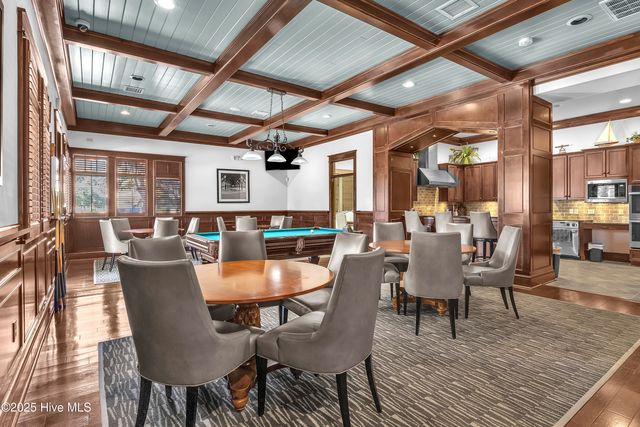 648 Village Park Drive 104, Wilmington, NC 28405