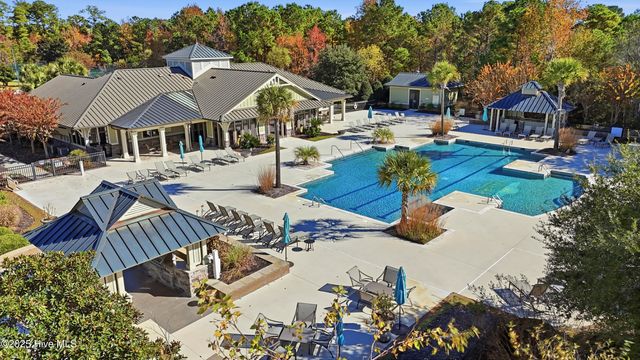 648 Village Park Drive 104, Wilmington, NC 28405
