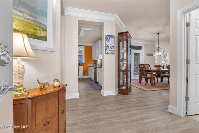 648 Village Park Drive 104, Wilmington, NC 28405