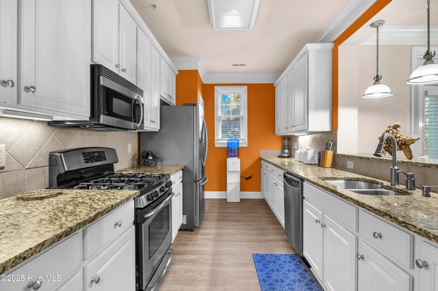 648 Village Park Drive 104, Wilmington, NC 28405