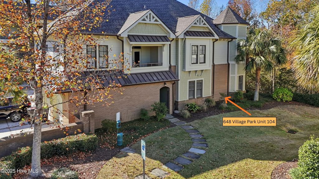 648 Village Park Drive 104, Wilmington, NC 28405
