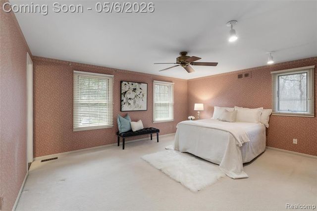 2317 Chelsea Court, Troy, MI 48084