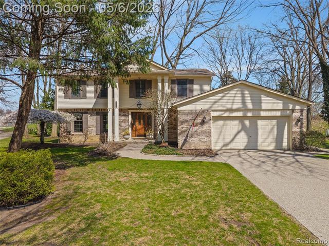 2317 Chelsea Court, Troy, MI 48084