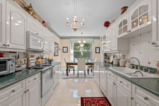 8550 Vía Romana 79l, Boca Raton, FL 33496