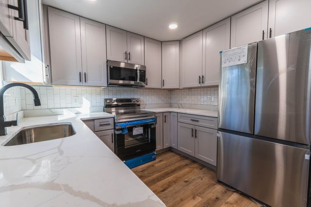 120 Brattlesboro Dr, Nashville, TN 37204