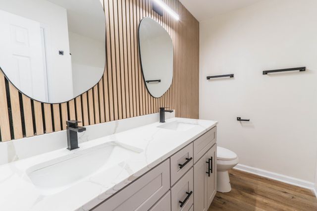 120 Brattlesboro Dr, Nashville, TN 37204