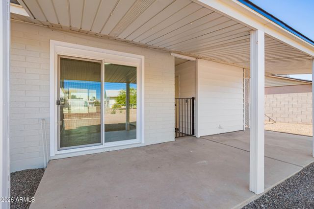 11016 W Sun City Boulevard, Sun City, AZ 85351