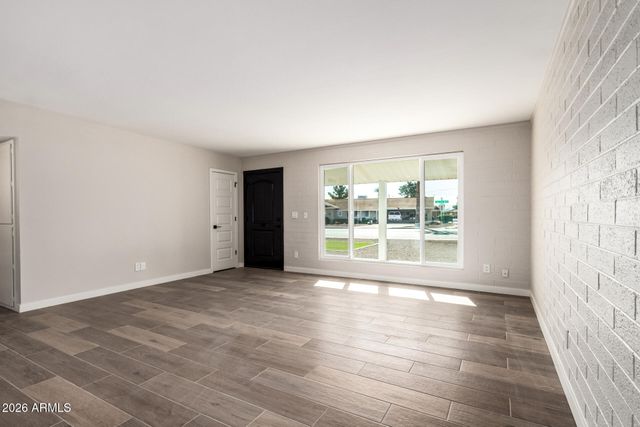 11016 W Sun City Boulevard, Sun City, AZ 85351