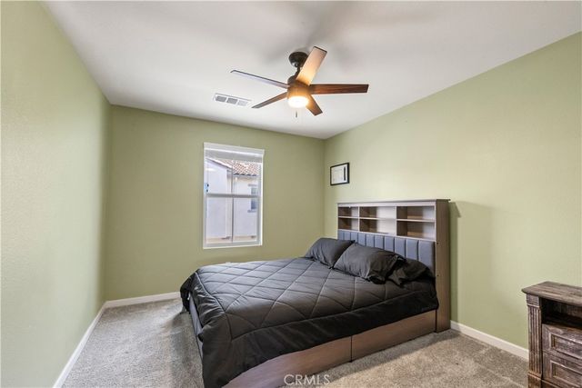 1037 W Clover Ave, Rialto, CA 92376