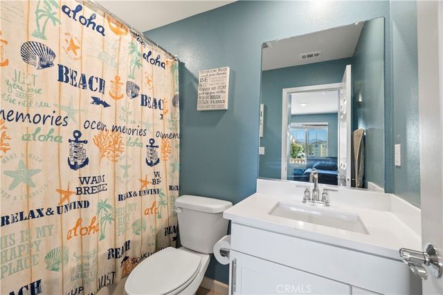 1037 W Clover Ave, Rialto, CA 92376
