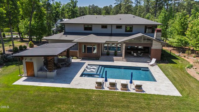 5141 Avalaire Oaks Drive, Raleigh, NC 27614