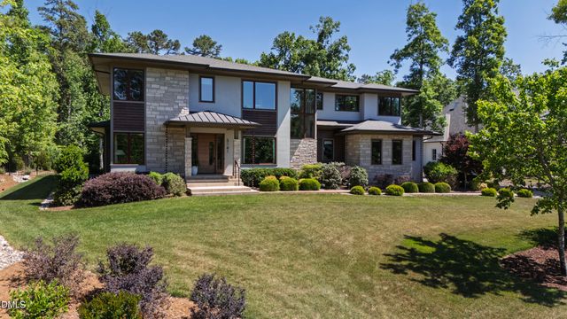 5141 Avalaire Oaks Drive, Raleigh, NC 27614