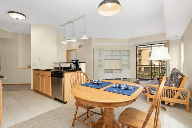 820 Emerald Street SE 314, Saint Paul, MN 55114