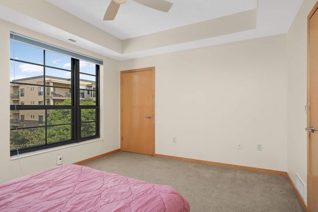 820 Emerald Street SE 314, Saint Paul, MN 55114