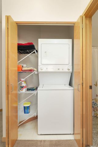 820 Emerald Street SE 314, Saint Paul, MN 55114