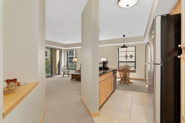 820 Emerald Street SE 314, Saint Paul, MN 55114