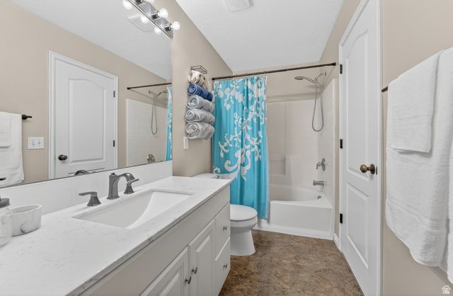 3857 E BARTON CREEK DR, Eagle Mountain, UT 84005