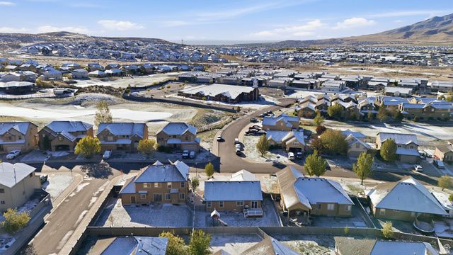 3857 E BARTON CREEK DR, Eagle Mountain, UT 84005